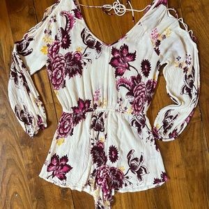 Billabong Long Sleeve Romper Fall Moonlight Cream and Pink  M (fits like S/M)